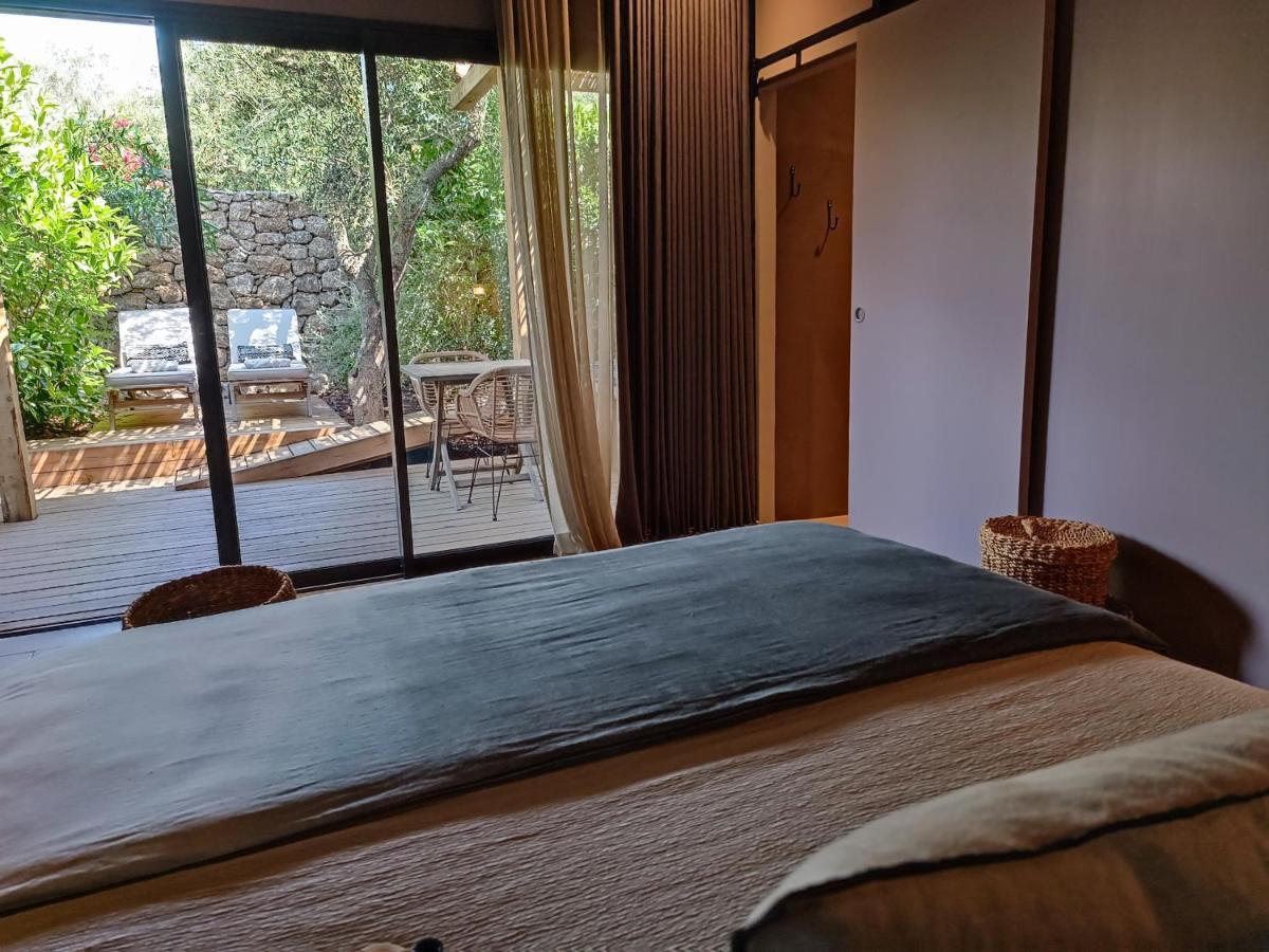 בוניפסיו Hotel Les Suites Du Maquis מראה חיצוני תמונה