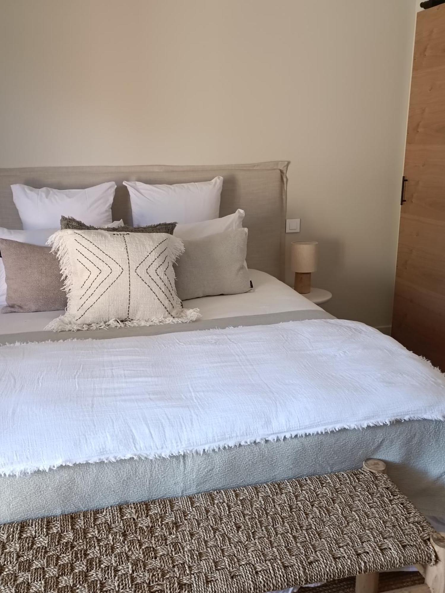 בוניפסיו Hotel Les Suites Du Maquis מראה חיצוני תמונה